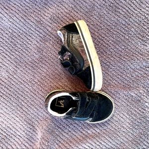 Vans little kid sneaker